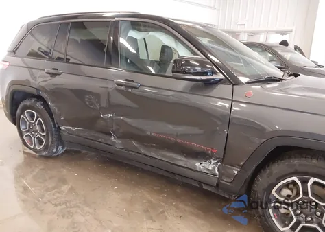 2022 Jeep Grand Cherokee Trailhawk 4X4 from USA, damaged, VIN 1C4RJHCG6N8572467